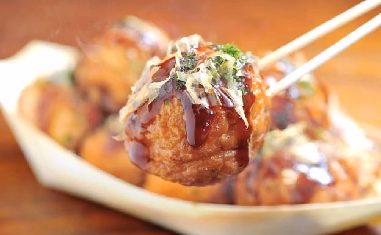 ¿Cuál es la diferencia entre takoyaki y Curry?