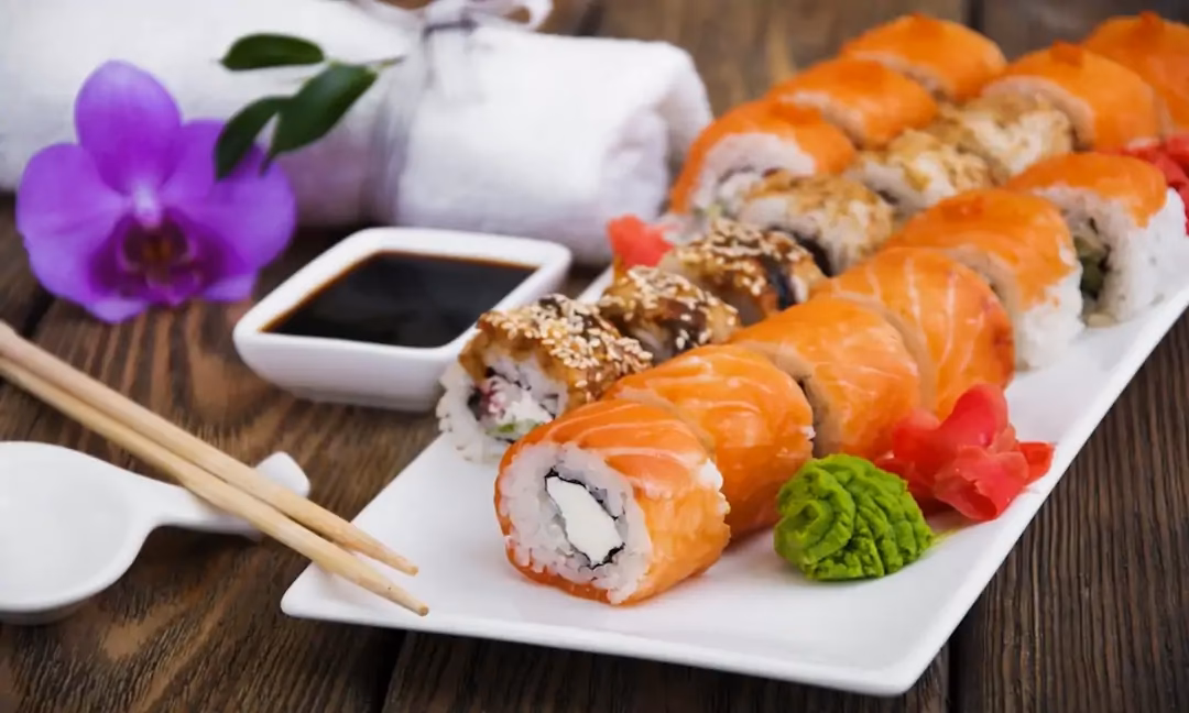 ¿Dónde está el Honorato y Aruki sushi Delivery?
