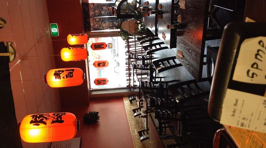 What to eat at Aomori sushi?