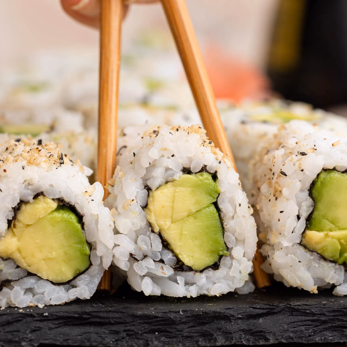 How do you eat avocado nigiri?