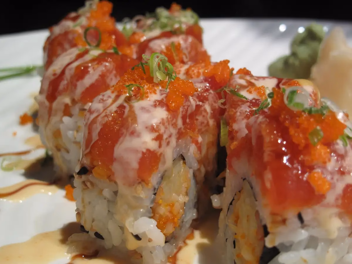Does Awesome sushi take orders before the last call?