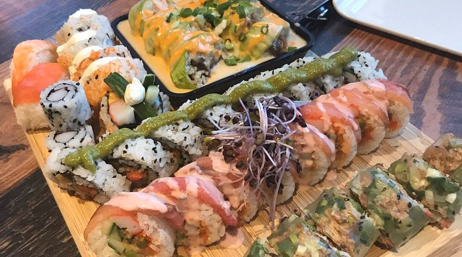 How many sushi stock images are there?