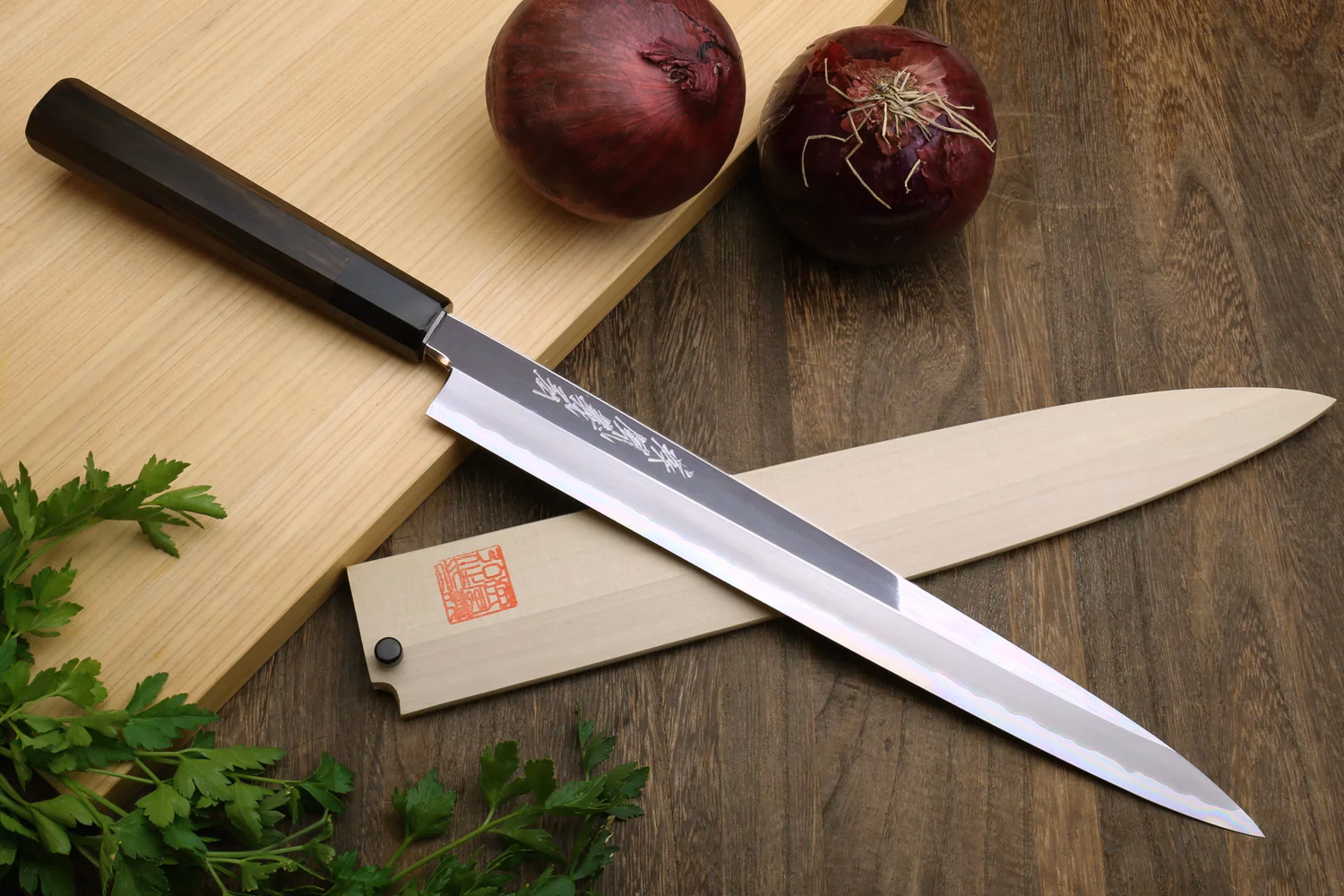 How are Hiroshi sushi knives made?