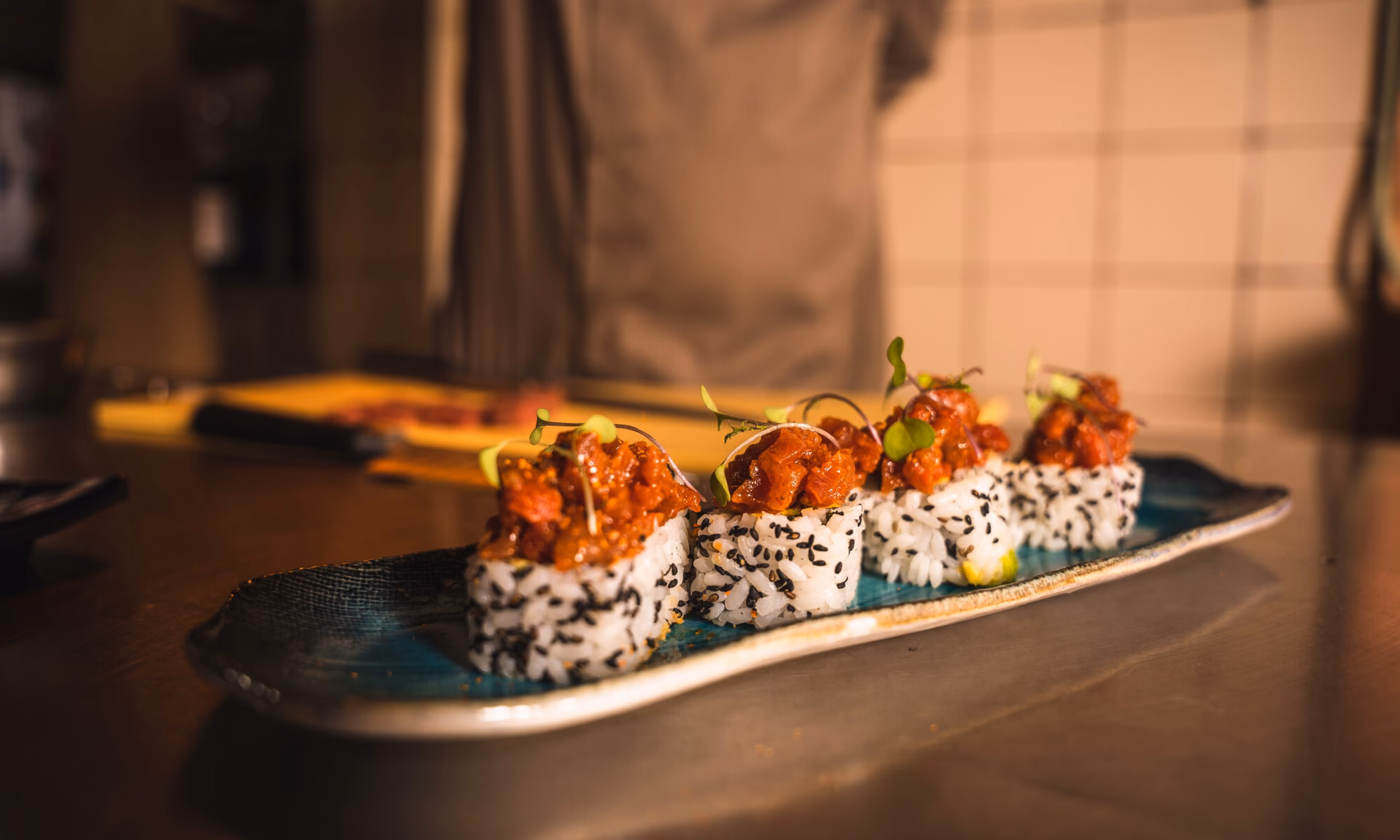 ¿Qué ofrece sushi chef Group?