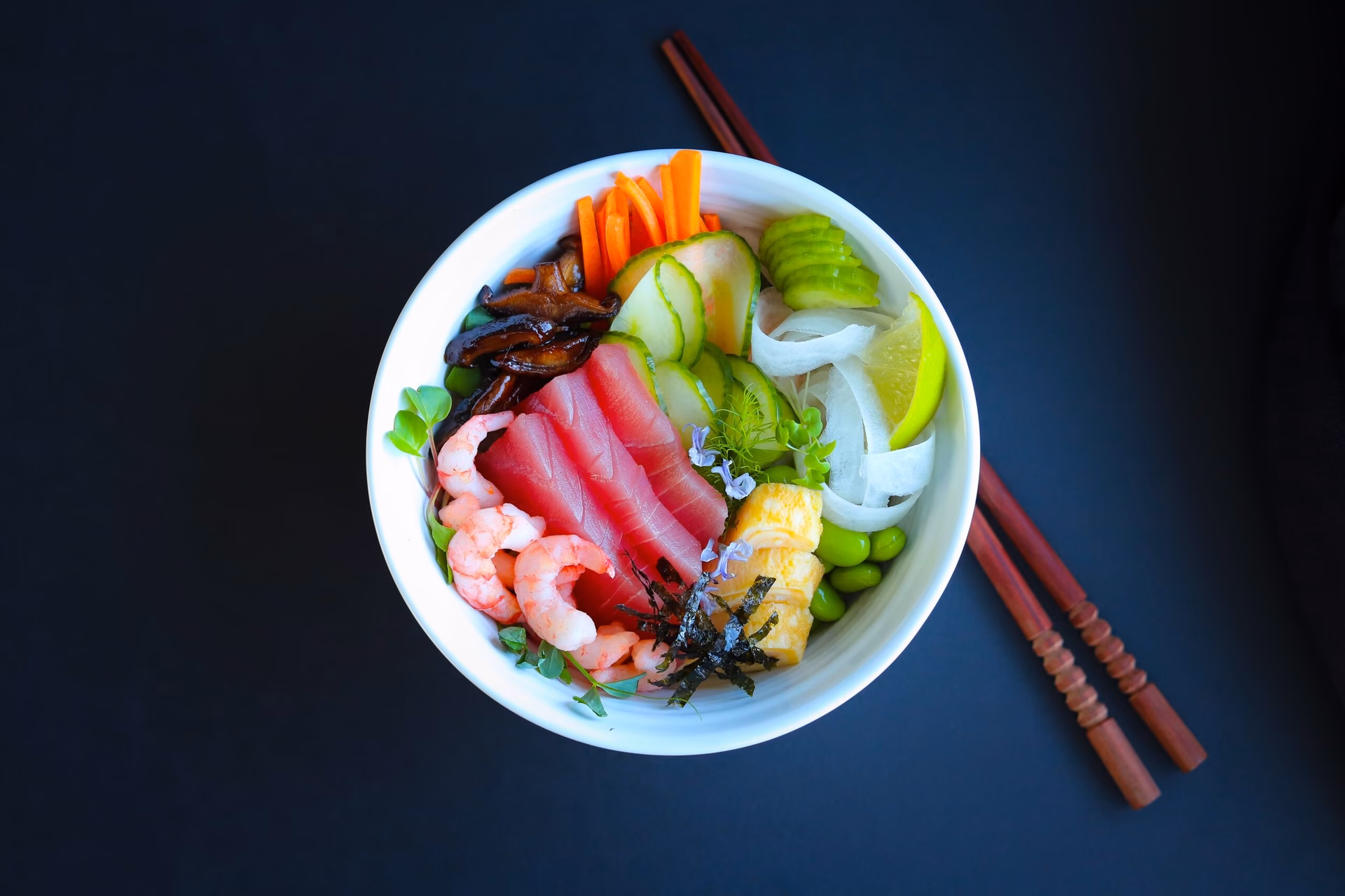 Are poke bowls sushi?