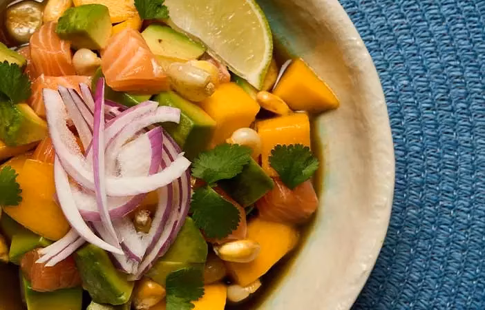 Quelle est la fusion audacieuse entre la cuisine japonaise et péruvienne à Boulogne Billancourt ?