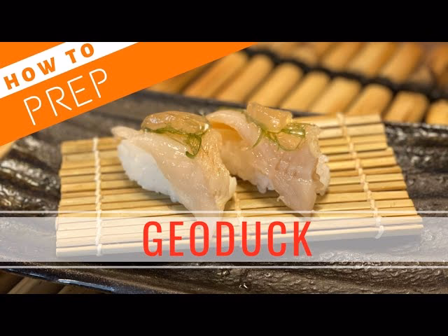 How do you score a geoduck sashimi?