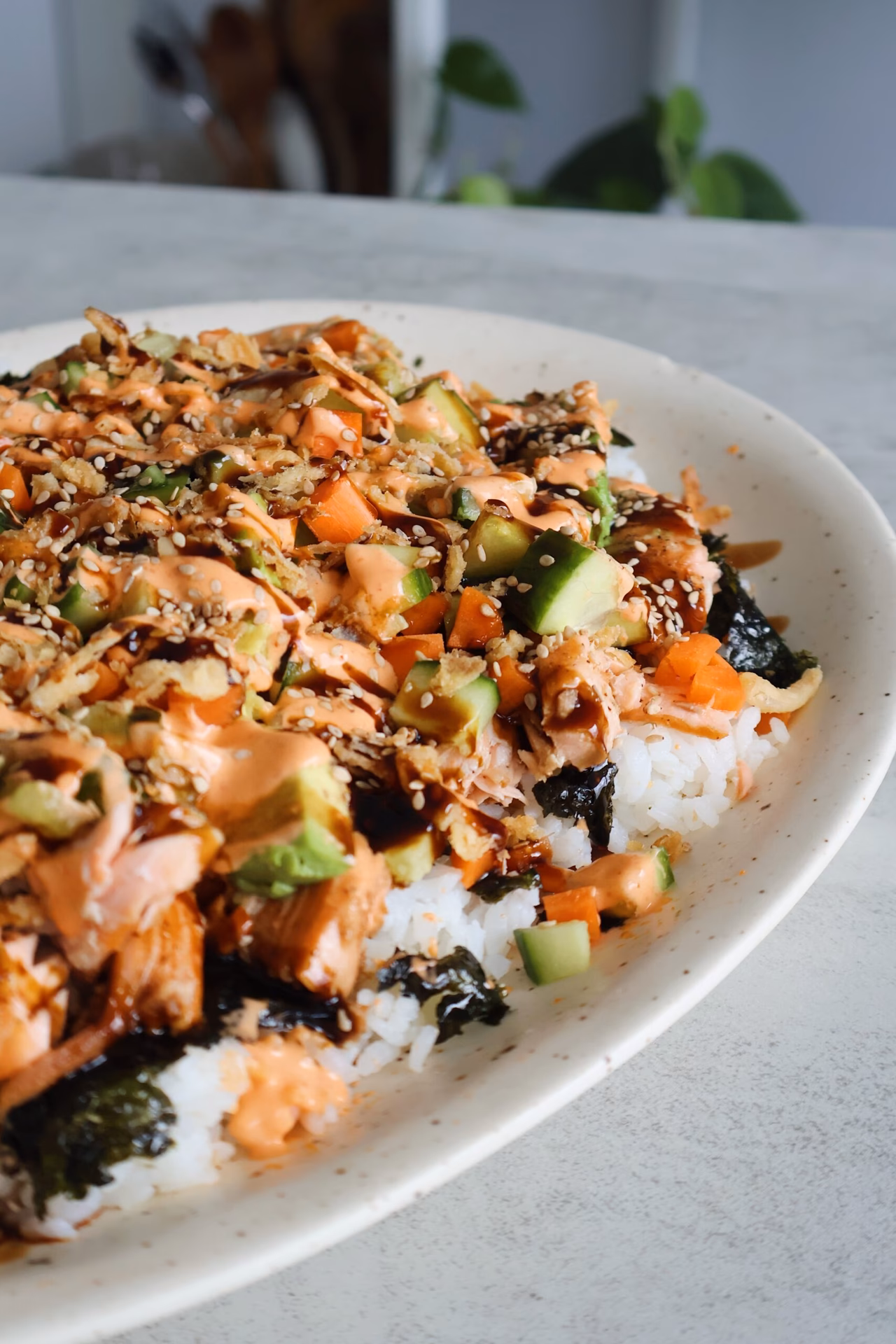 What is a sushi salad bowl?