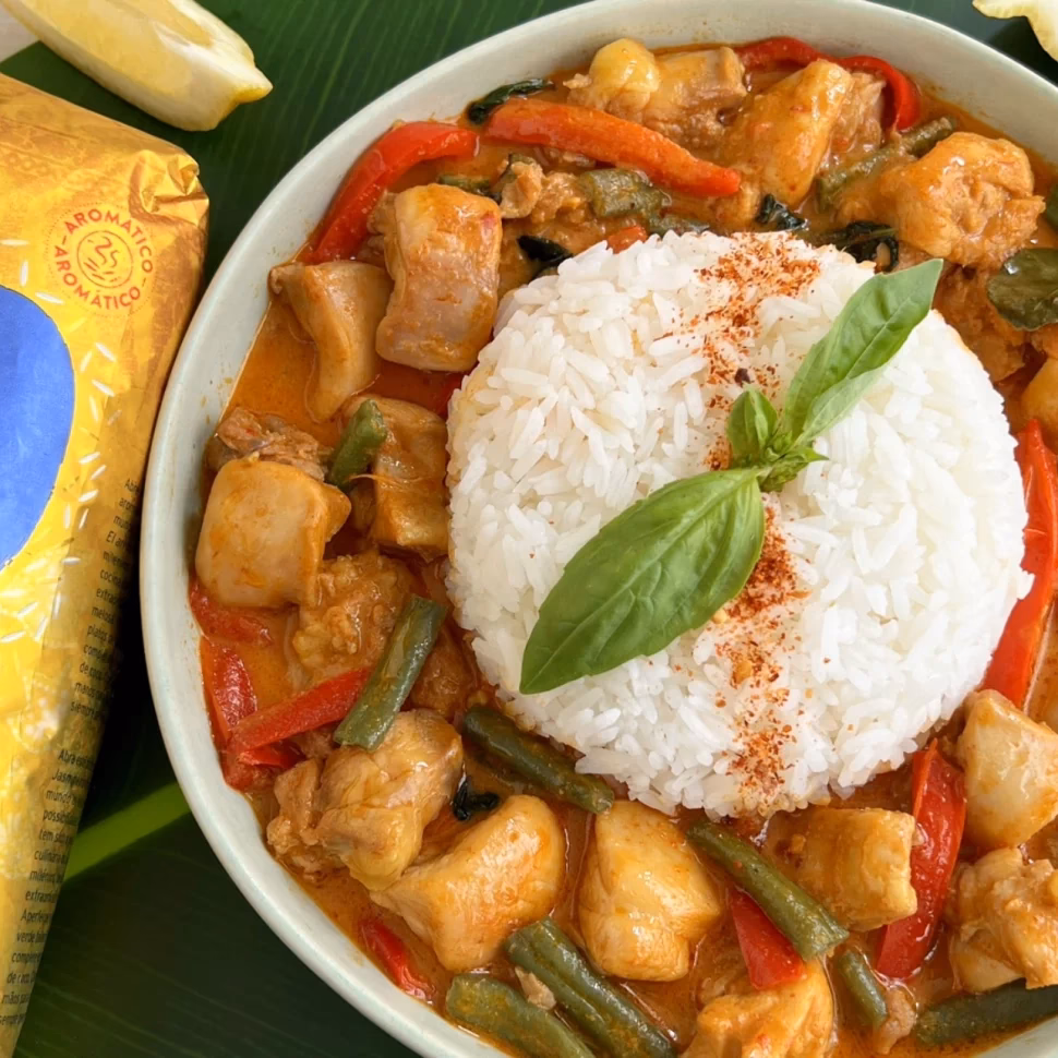 ¿Cómo preparar el pollo con tomate?