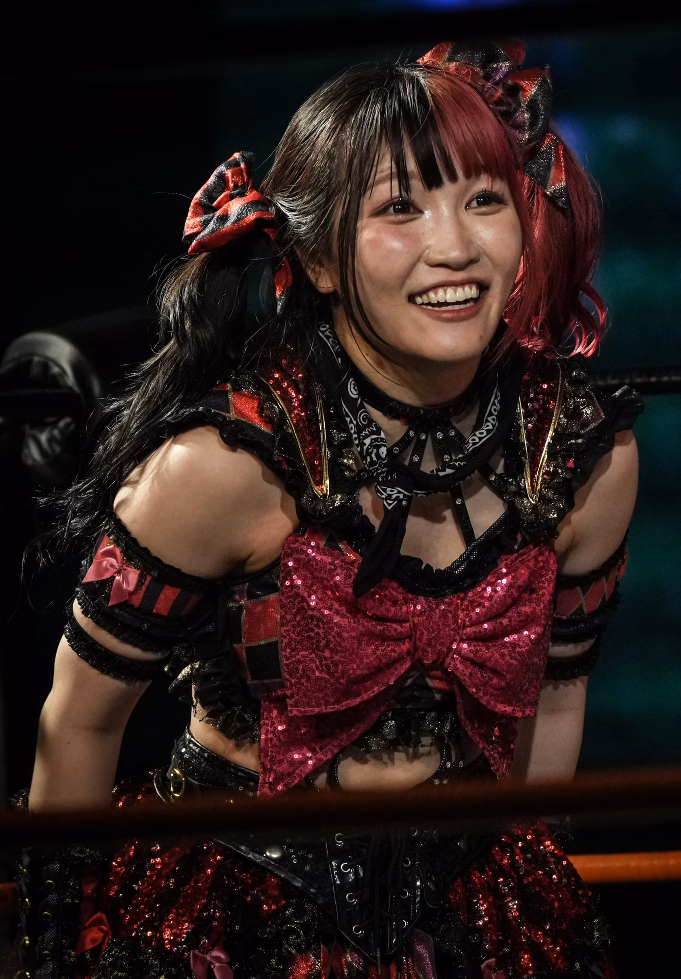 How old is Maki Itoh?