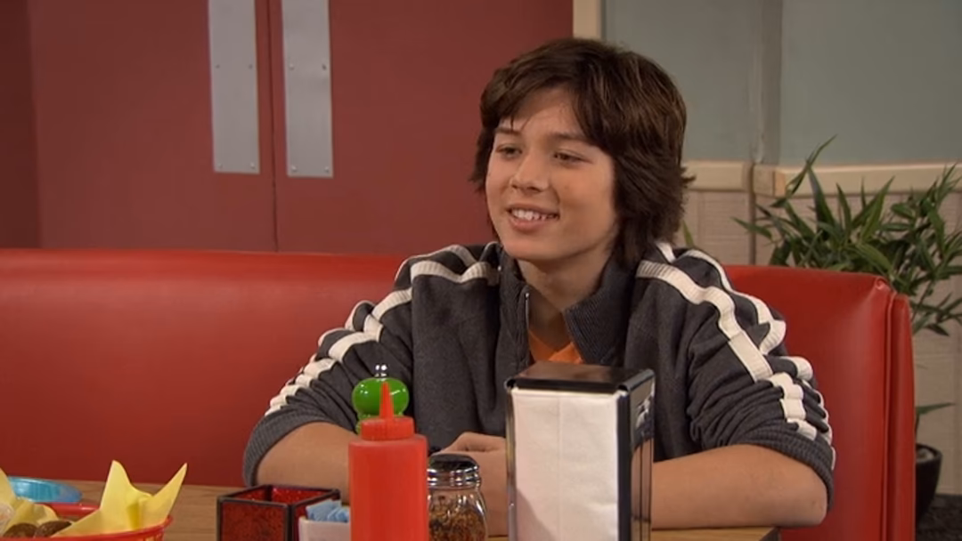 ¿Por qué Eddie asiste a Bobby Wasabi?