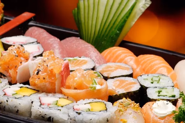 Is sushi Kanata a good place to eat?