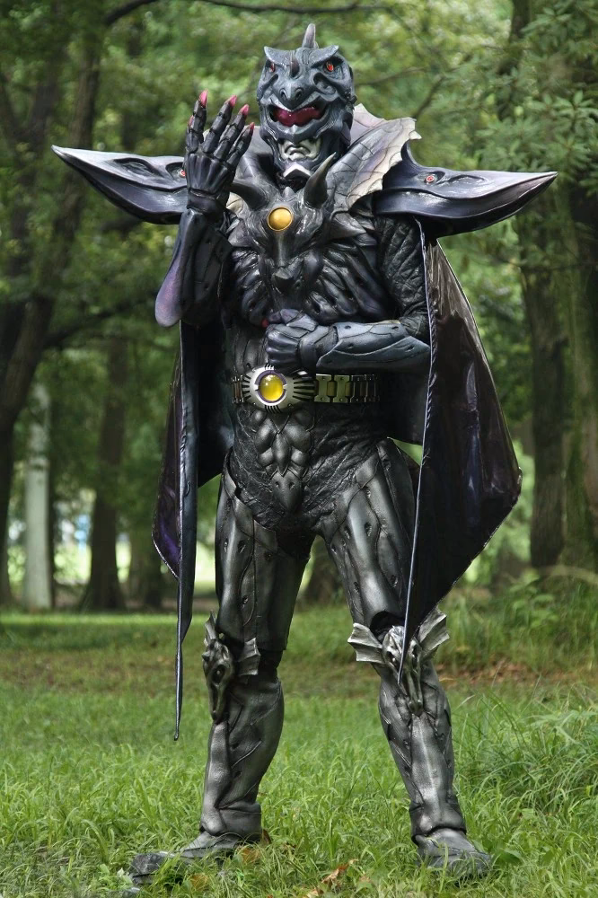 How does Maki become a Greeed?