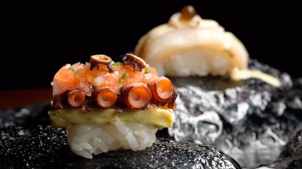 ¿Qué ofrece Maido de Miraflores?