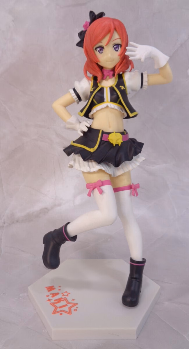 Does no brand girls - Maki mix require a credit card?