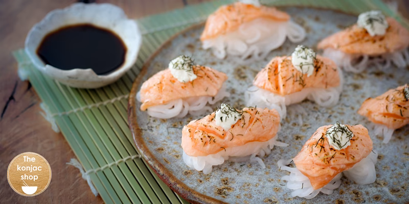 ¿Qué es el nigiri de salmón flambeado?
