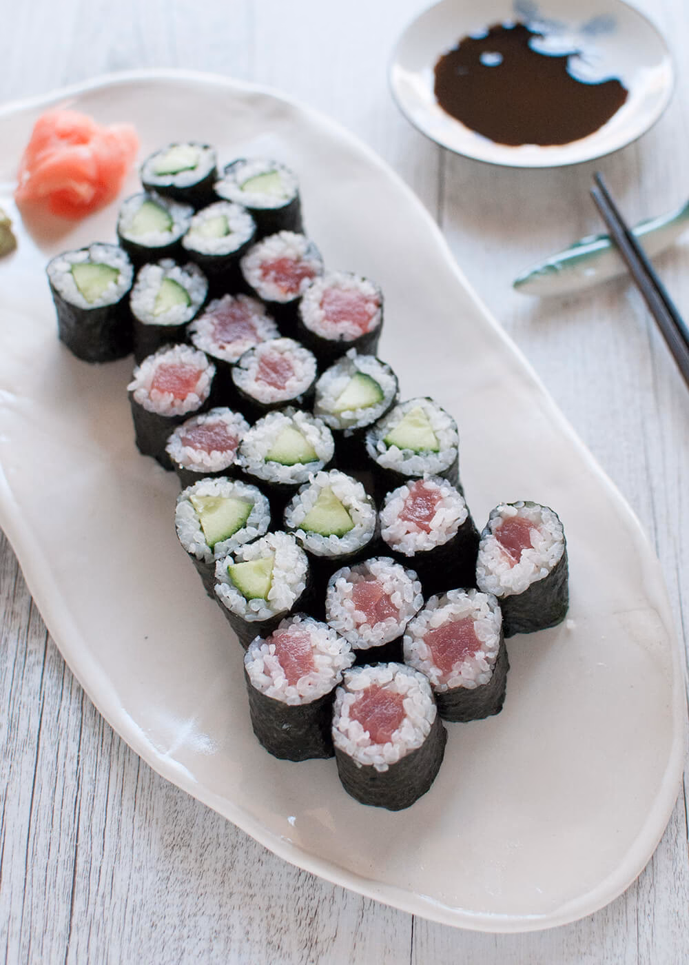 ¿Cómo hacer un rollito de alga nori?