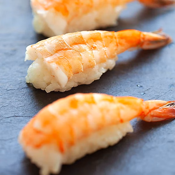 How do you make shrimp nigirizushi?