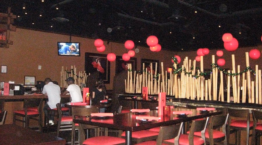 Where can I eat sushi in Pembroke Pines?