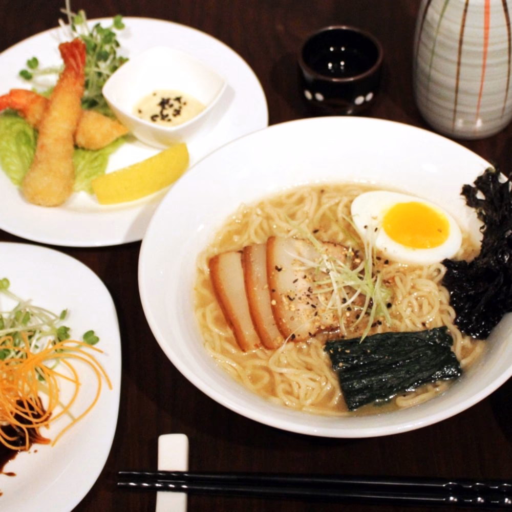 ¿Cuáles son los ingredientes del ramen?