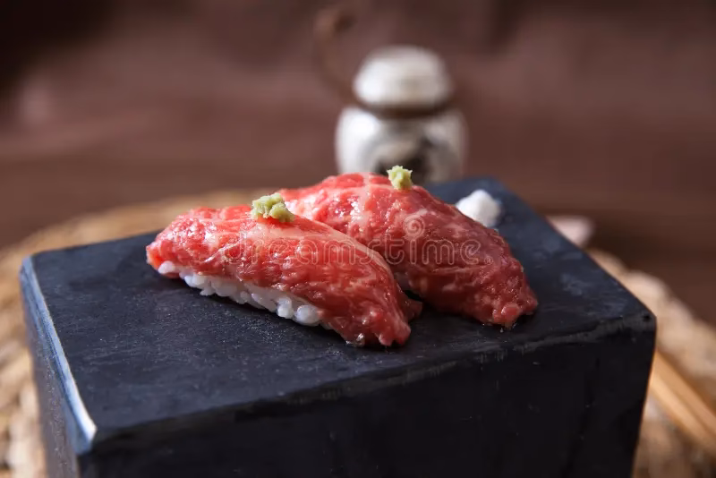 Is sushi cooked or cooked?