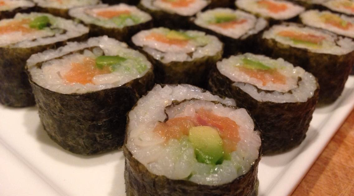 Combien de calories contient un makis saumon avocat ?