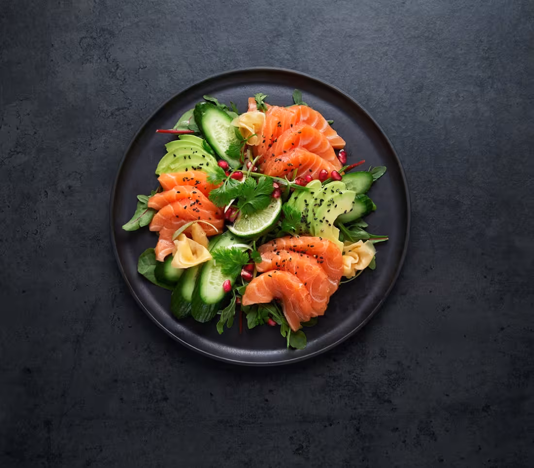 How to make salmon sashimi?