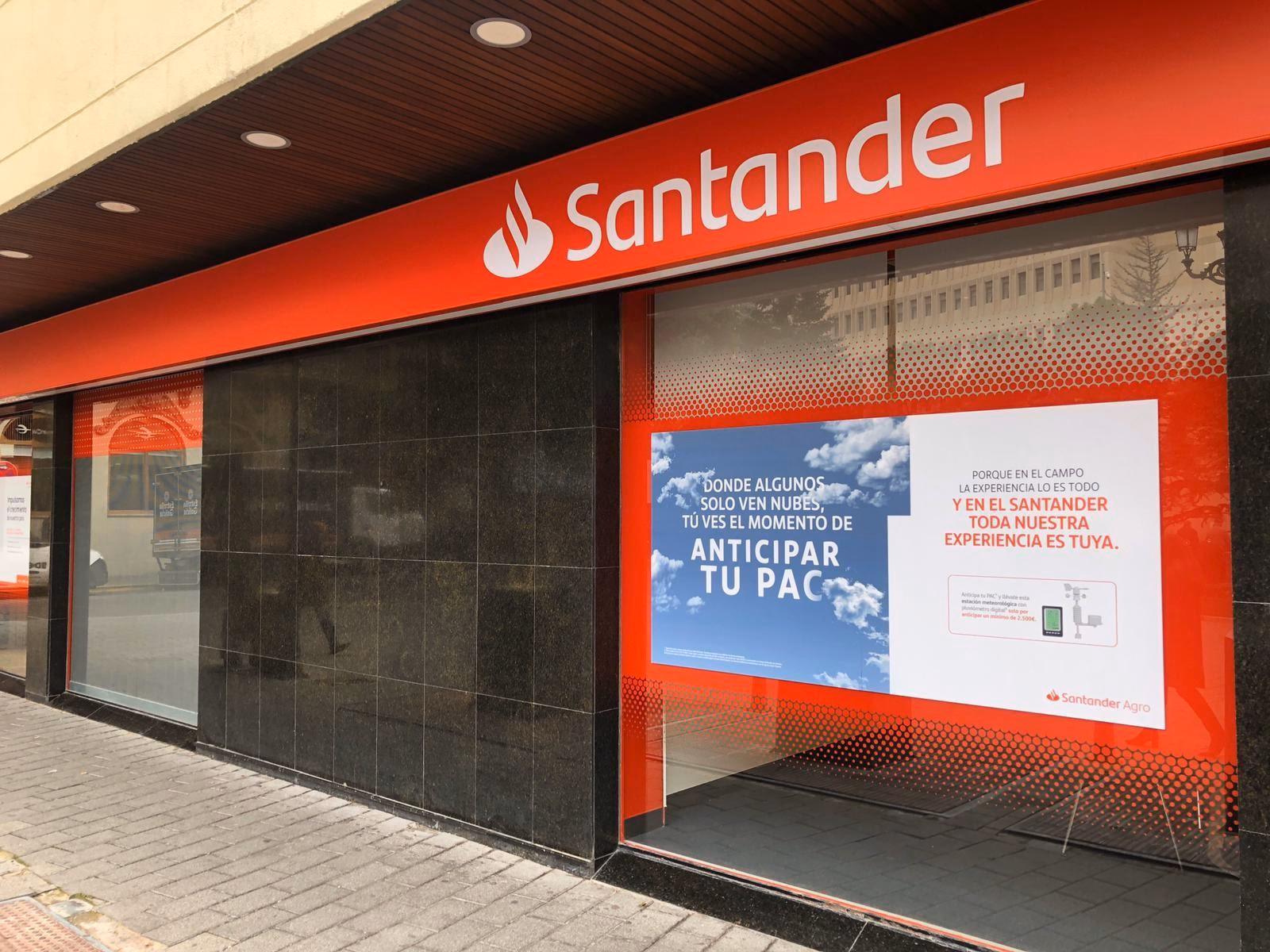 ¿Cuántas sucursales tiene el Ayuntamiento de Santander?
