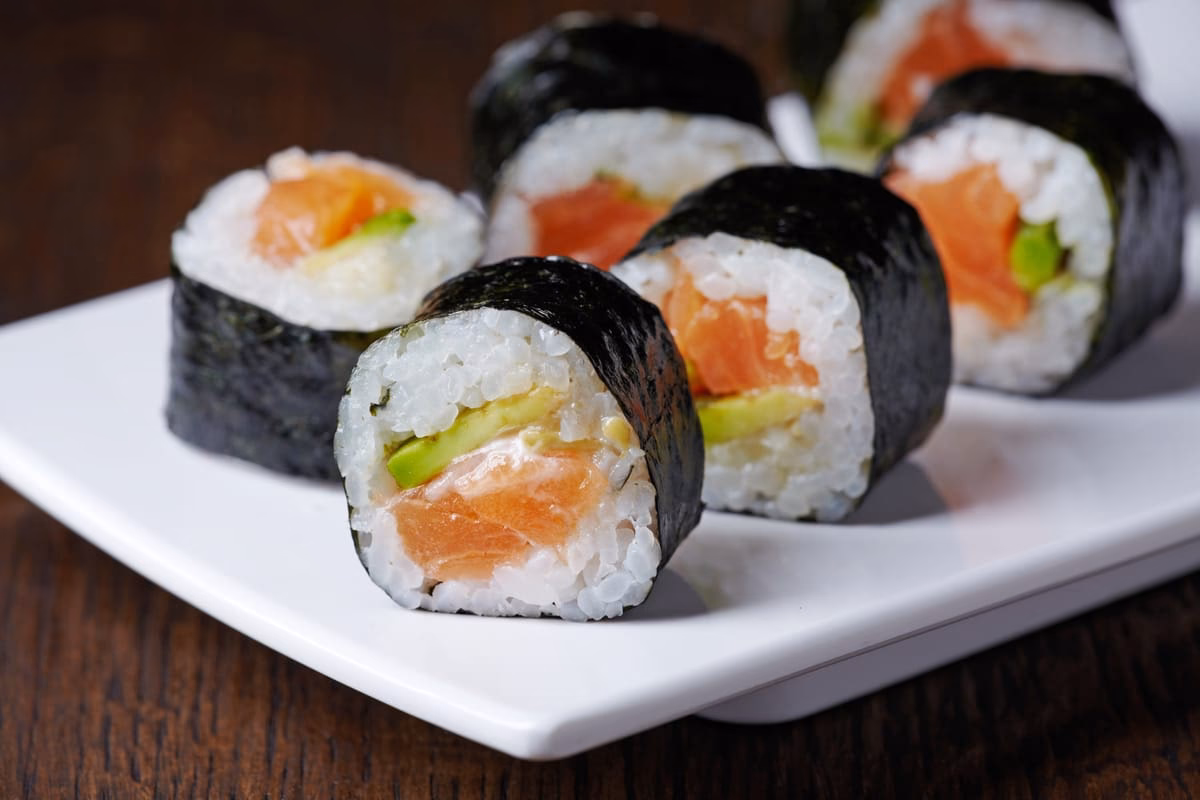 ¿Cuál es la diferencia entre sushi y sashimi?