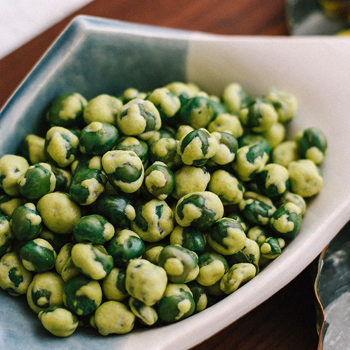 Are spicy roasted wasabi peas a good gift?