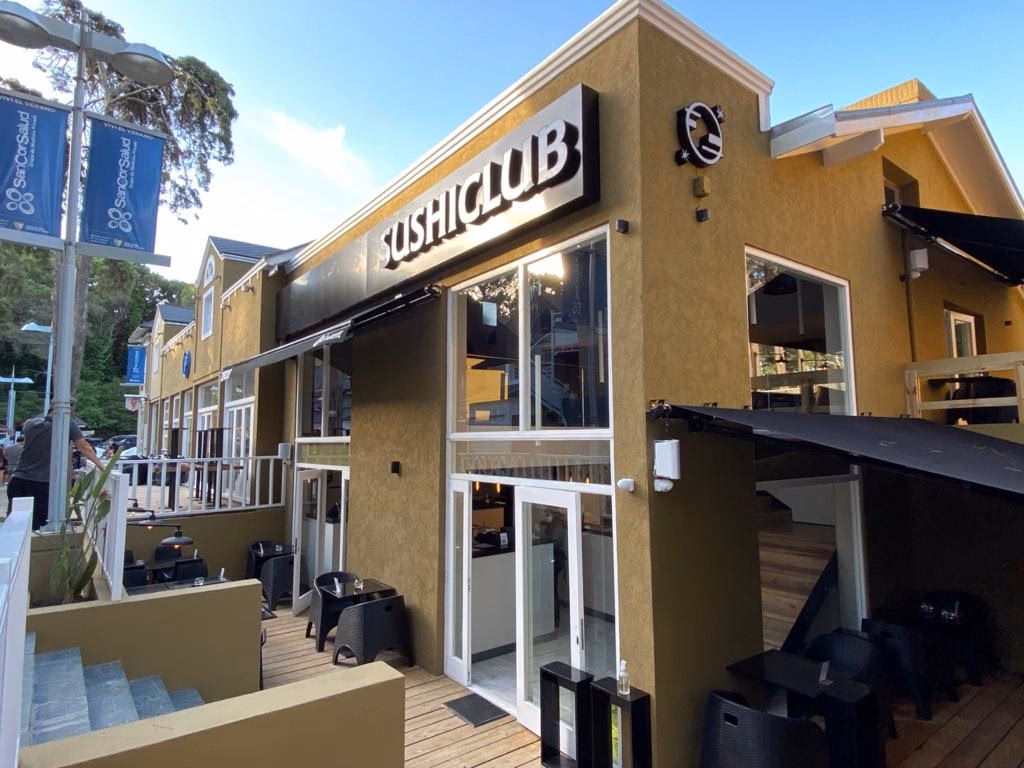 ¿Cuáles son los horarios de atención de sushi Club?