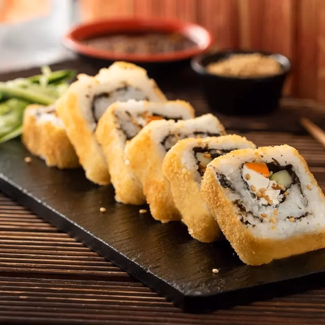 ¿Qué es el sushi empanizado de camarón?